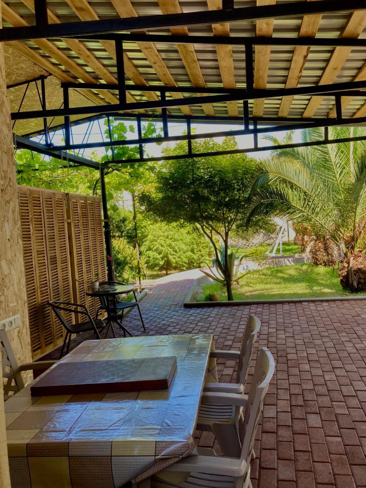 Lukas'S House Hotel Кобулети Екстериор снимка